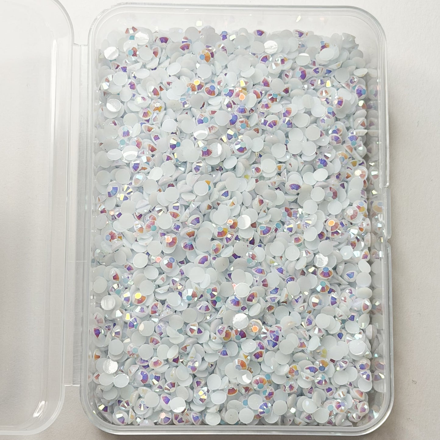 White Sparkling Rhinestones – 6000pcs 3mm