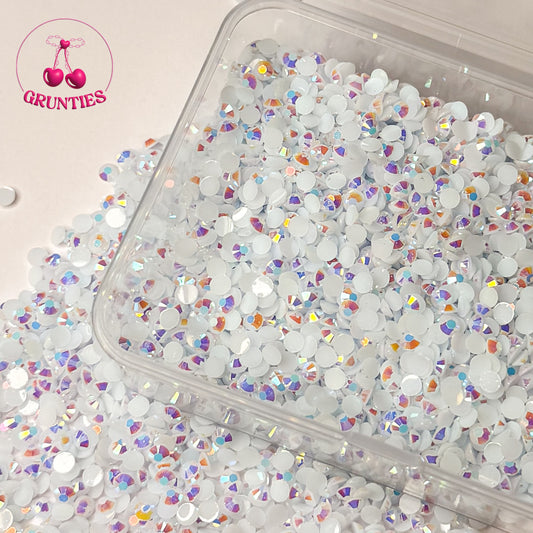 White Sparkling Rhinestones – 6000pcs 3mm